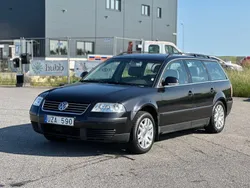 Svart Begagnad 2004 VW Passat Trendline Kombi | 17 900 kr