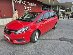 Röd Begagnad 2018 Opel Zafira Tourer Minibuss | 135 000 kr (Lite dyr)