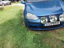 Blå Begagnad 2004 VW Golf IV Trendline Halvkombi | 14 900 kr (Marknadspris)