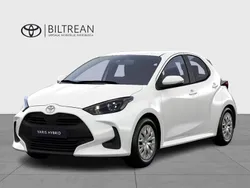 Silver Ny 2024 Toyota Yaris Hybrid Life Halvkombi | 254 900 kr