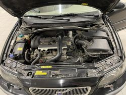 Svart Begagnad 2001 Volvo V70 Kombi | 14 500 kr (Marknadspris)