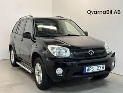 Svart Begagnad 2004 Toyota RAV4 SUV | 59 800 kr (Marknadspris)
