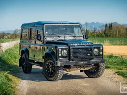 Begagnad 2010 Land Rover Defender SUV | 679 900 kr