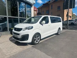 Vit Begagnad 2019 Peugeot Traveller Minibuss | 214 900 kr (Marknadspris)