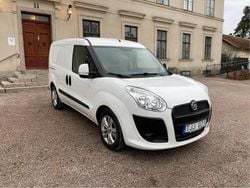 Vit Begagnad 2013 Fiat Doblò Minibuss | 39 900 kr (Marknadspris)