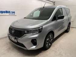 Grå (silvermetallic) Begagnad 2022 Nissan Townstar Tekna Minibuss | 186 125 kr