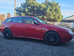 Röd Begagnad 2002 Alfa Romeo 156 Distinctive Kombi | 40 000 kr