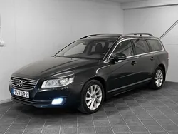 Grå Begagnad 2014 Volvo V70 Momentum Kombi | 119 700 kr (Marknadspris)