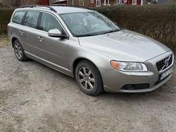 Brun Begagnad 2011 Volvo V70 Momentum Kombi | 54 000 kr (Superpris)