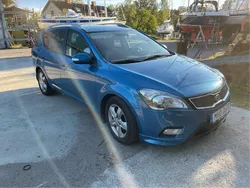 Blå Begagnad 2012 Kia Ceed Sportswagon Kombi | 42 500 kr (Marknadspris)