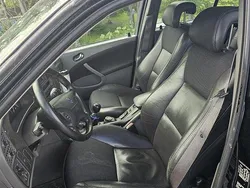 Svart Begagnad 2003 Saab 9-5 Aero Kombi | 12 000 kr (Marknadspris)