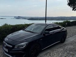 Svart Begagnad 2015 Mercedes CLA45 AMG AMG Sportkupé | 239 500 kr (Superpris)