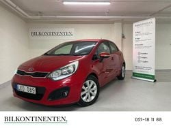 Röd Begagnad 2011 Kia Rio Halvkombi | 72 800 kr (Marknadspris)