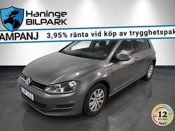 Grå Begagnad 2017 VW Golf VII Halvkombi | 89 995 kr (Superpris)