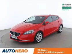 Röd Begagnad 2015 Volvo V40 Kinetic Kombi | 93 000 kr (Bra pris)