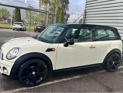 Vit Begagnad 2008 Mini Cooper D Clubman Pepper Kombi | 59 000 kr (Marknadspris)