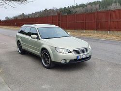 Gul Begagnad 2007 Subaru Outback SUV | 43 000 kr (Superpris)