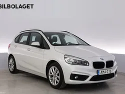 Vit Begagnad 2015 BMW 218 Active Tourer Advantage Minibuss | 155 800 kr (Marknadspris)