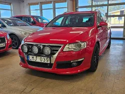 Röd Begagnad 2009 VW Passat Sportline Kombi | 59 900 kr (Dyr)