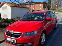 Begagnad 2014 Skoda Octavia Halvkombi | 75 000 kr (Marknadspris)