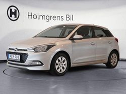 Silver Begagnad 2016 Hyundai i20 Comfort Halvkombi | 89 900 kr (Marknadspris)
