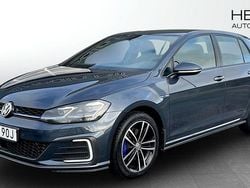 Mörkgrå (grey) Begagnad 2020 VW Golf VIII GTE Halvkombi | 214 900 kr (Bra pris)