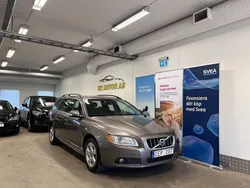 Grå Begagnad 2011 Volvo V70 Momentum Kombi | 89 900 kr (Bra pris)