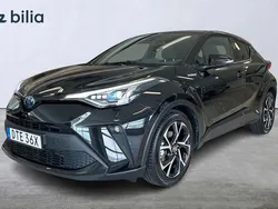 Svart Begagnad 2020 Toyota C-HR Edition SUV | 269 900 kr (Marknadspris)