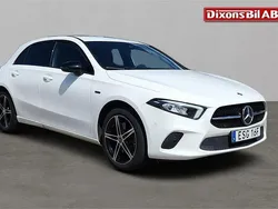 Vit Begagnad 2020 Mercedes A250 Night Halvkombi | 259 000 kr (Marknadspris)