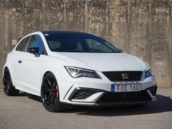 Vit Begagnad 2018 Cupra Leon Halvkombi | 255 000 kr (Marknadspris)