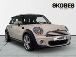 Vit Begagnad 2013 Mini ONE Halvkombi | 79 900 kr (Dyr)