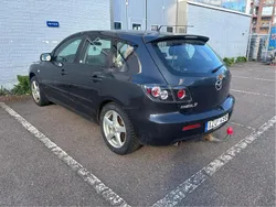 Grå Begagnad 2007 Mazda 3 Inclusive Halvkombi | 5 000 kr (Superpris)
