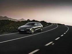 Ny 2025 Audi A6 e-tron S-Line Kombi | 899 000 kr