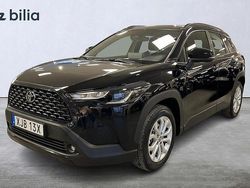 Svart Begagnad 2025 Toyota Corolla Cross Active SUV | 344 800 kr