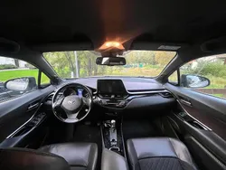 Grå Begagnad 2017 Toyota C-HR Multidrive S SUV | 175 000 kr (Bra pris)