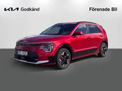 Röd Begagnad 2023 Kia e-Niro Advance SUV | 359 900 kr (Dyr)