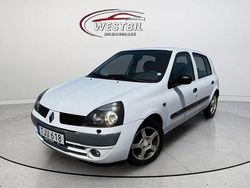 Vit Begagnad 2002 Renault Clio II Authentique Halvkombi | 13 800 kr (Lite dyr)