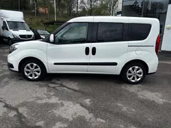 Vit Begagnad 2016 Fiat Doblò Minibuss | 86 000 kr (Lite dyr)