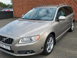 Ljusbrun Begagnad 2009 Volvo V70 Momentum Kombi | 89 900 kr (Marknadspris)