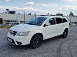 Vit Begagnad 2012 Fiat Freemont Urban SUV | 62 000 kr