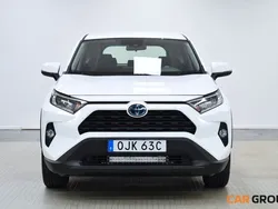 Vit Begagnad 2020 Toyota RAV4 Hybrid Active SUV | 279 900 kr (Bra pris)