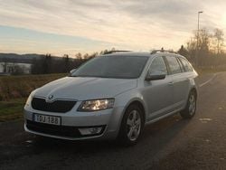 Silver Begagnad 2015 Skoda Octavia Ambition Kombi | 79 900 kr (Marknadspris)