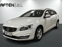 Vit Begagnad 2015 Volvo V60 Momentum Kombi | 169 800 kr (Marknadspris)