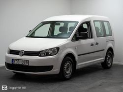 Vit Begagnad 2012 VW Caddy Life Minibuss | 119 800 kr