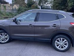 Brun Begagnad 2016 Nissan Qashqai N-TEC SUV | 95 000 kr (Bra pris)
