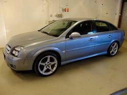 Grå Begagnad 2004 Opel Vectra GTS Sport Halvkombi | 39 000 kr