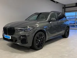 Grå Begagnad 2023 BMW X5 M Sport SUV | 895 000 kr
