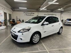 Vit Begagnad 2010 Renault Clio R.S. Halvkombi | 37 900 kr (Marknadspris)