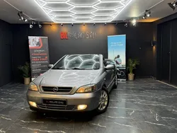Grå Begagnad 2003 Opel Astra Cabriolet Cab | 24 900 kr