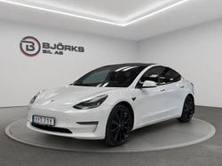 Vit Begagnad 2019 Tesla Model 3 Long Range AWD Sedan | 229 500 kr (Marknadspris)